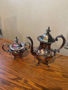 James W Tufts #4507 Tea Pot And Lidded Sugar Set Silver Plate